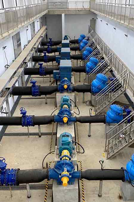 KPS系列单级双吸leyucom乐鱼官网在江西瑞昌润泉长江饮水工程使用现场